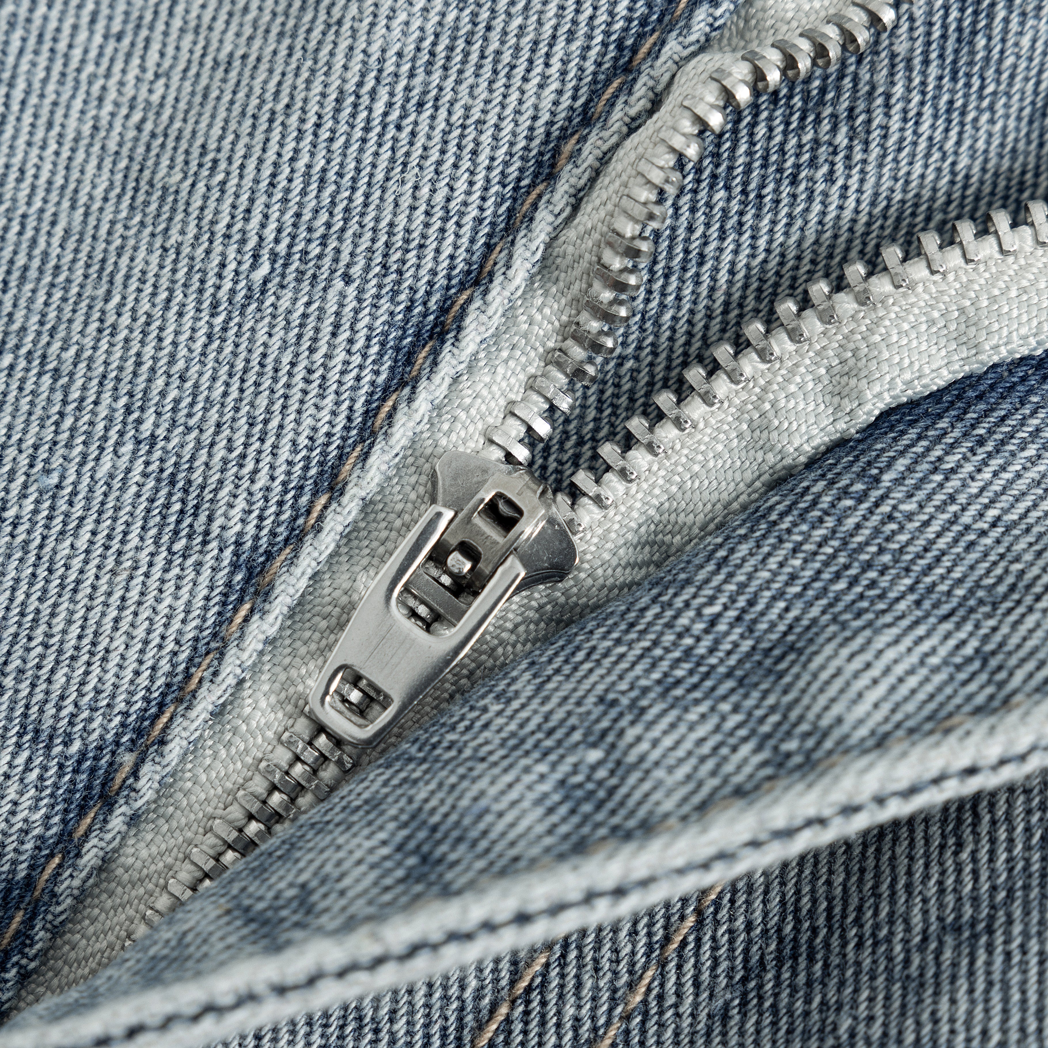 Light Wash Baggy Wide Leg Jeans