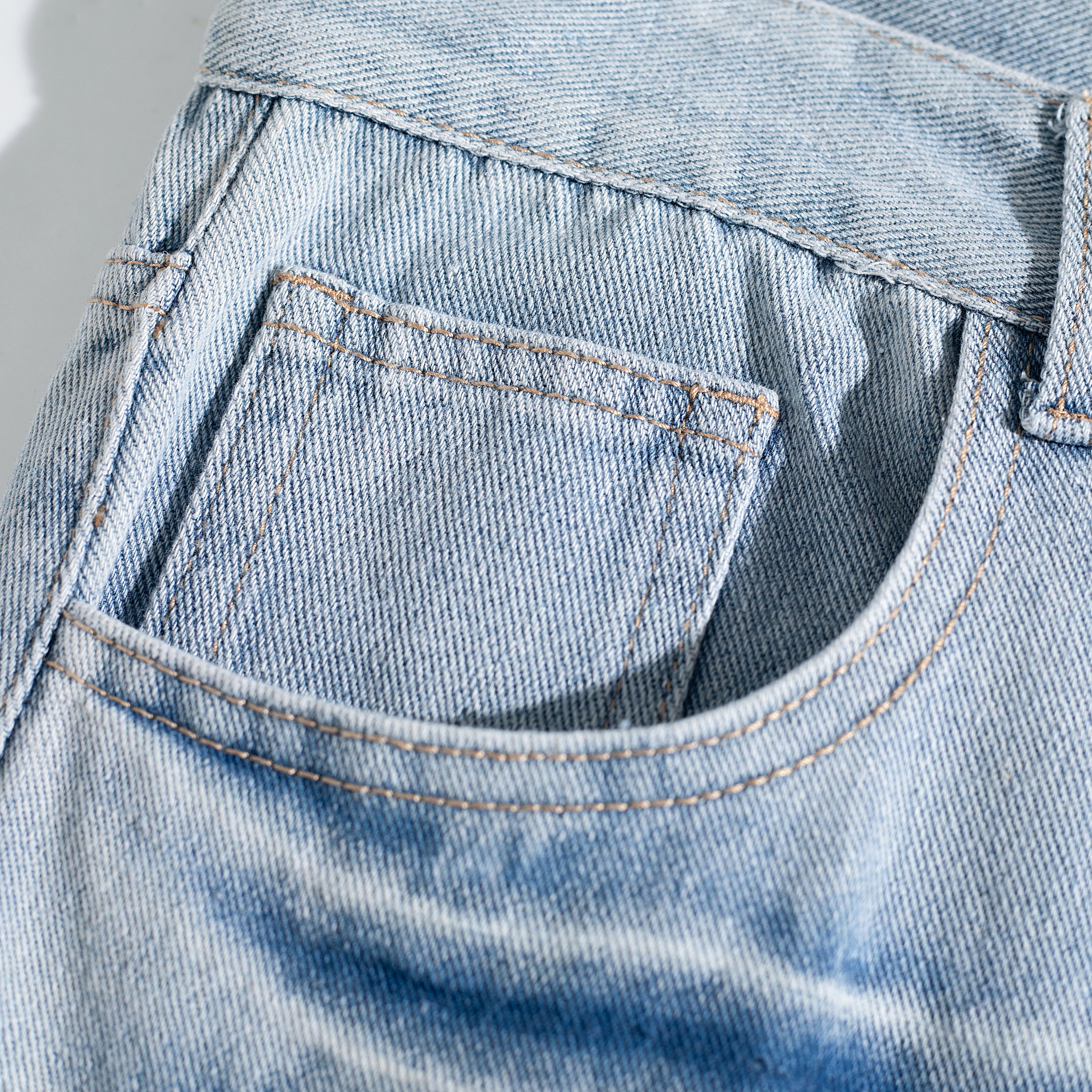 Light Wash Brush Mark Baggy Jeans