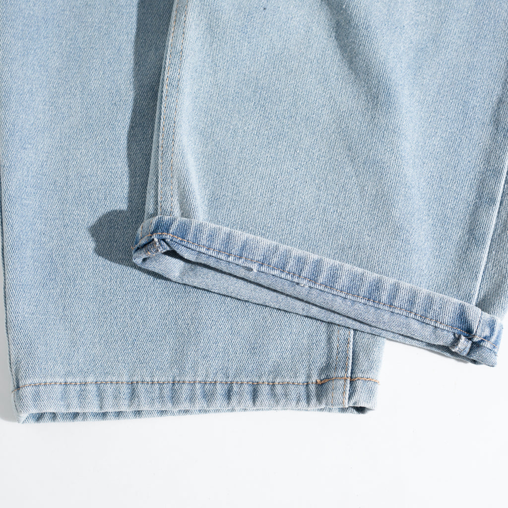 Dual-Side Brush Mark Curved Baggy Jeans
