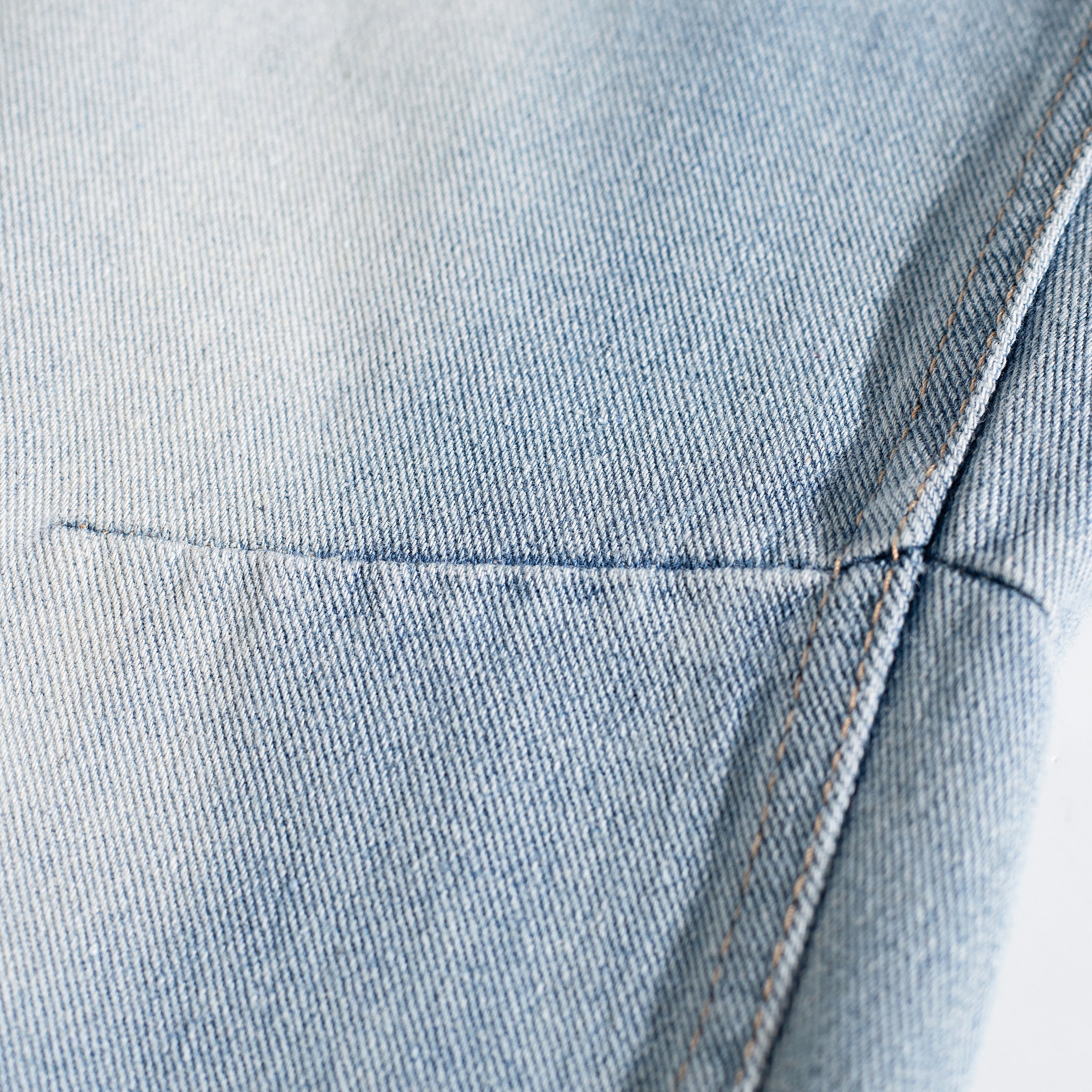 Symmetrical Gradient Curved Baggy Jeans
