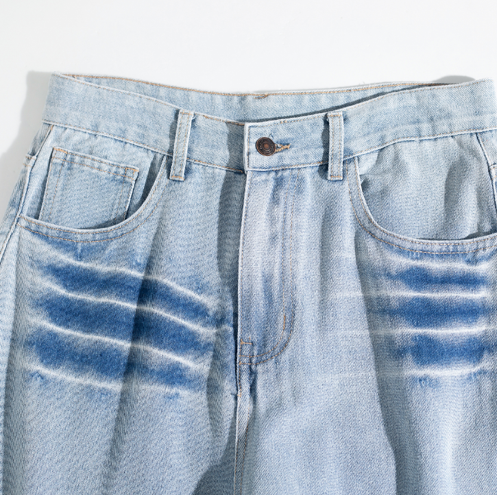Front Brush Mark Baggy Curved Jeans