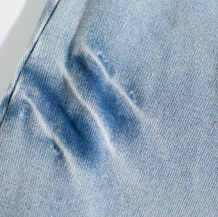Symmetrical Gradient Curved Baggy Jeans