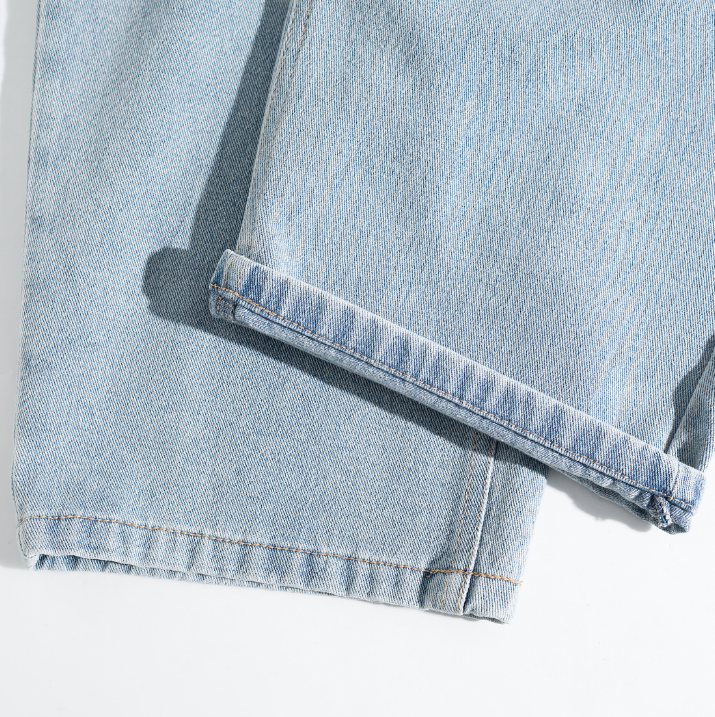 Symmetrical Gradient Curved Baggy Jeans